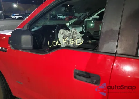 2017 Ford F150 Super Cab z USA, uszkodzony, nr VIN 1FTEX1CPXHKC47350